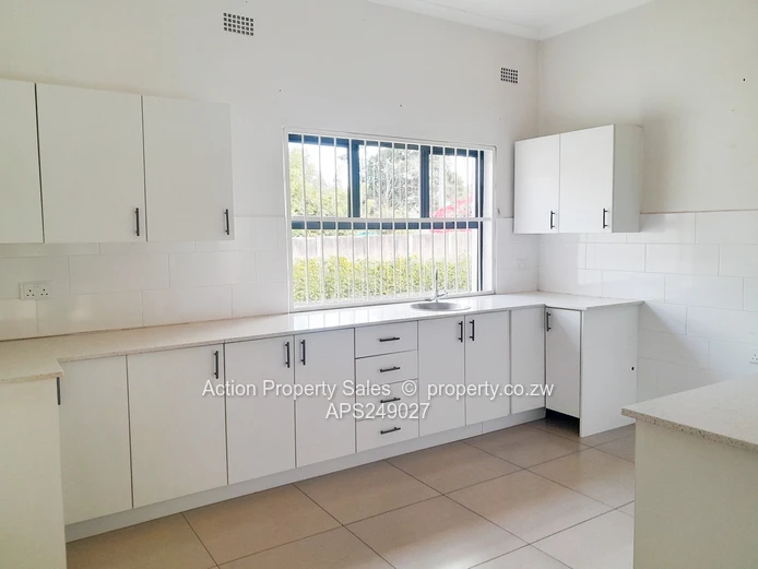3 Bedroom Cottage For Rent 1st July 2026 