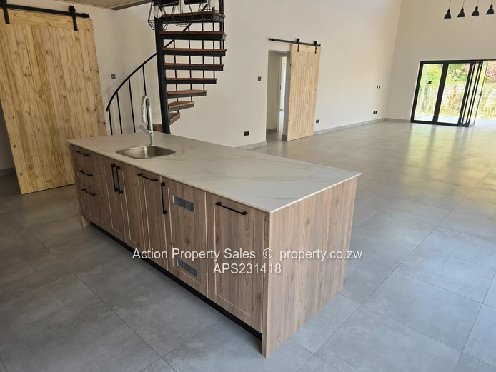 Luxurious Townhouse For Sale In Newlands - Transfer Fees & Stamp Duty Included! 