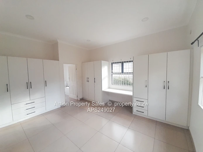 3 Bedroom Cottage For Rent 1st July 2026 