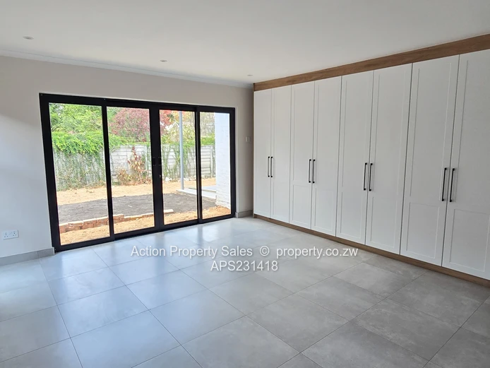 Luxurious Townhouse For Sale In Newlands - Transfer Fees & Stamp Duty Included! 