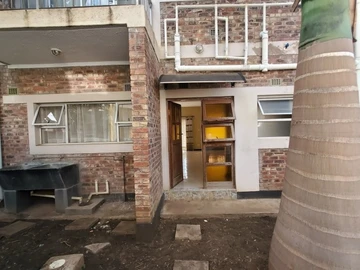 3 Bedroom Flat & Apartment