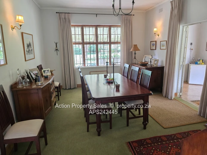 Beautiful House For Sale In Highlands! 