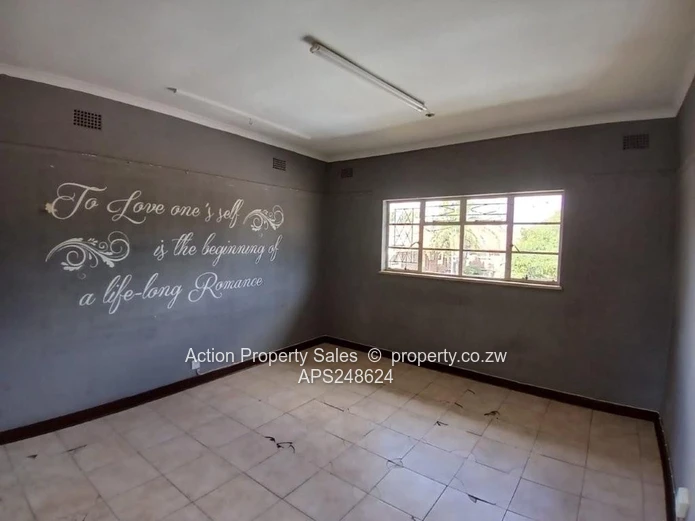 Neat Office Space To Let In Avondale! 