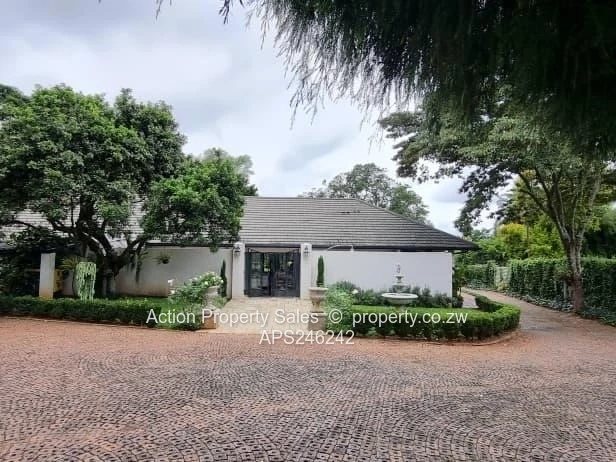 Beautiful Home For Sale With Excellent Water 