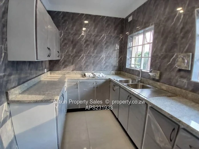 Completely Renovated 3 Bed Office Unit! 