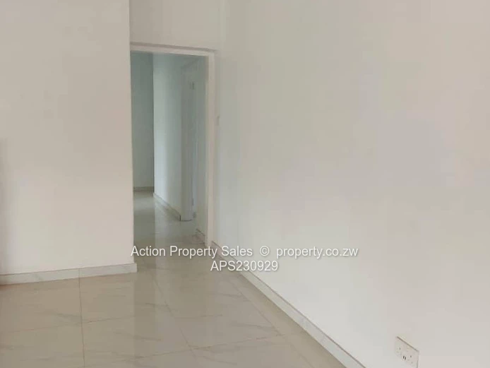 4 Beds On An Acre, With Building Permit! 