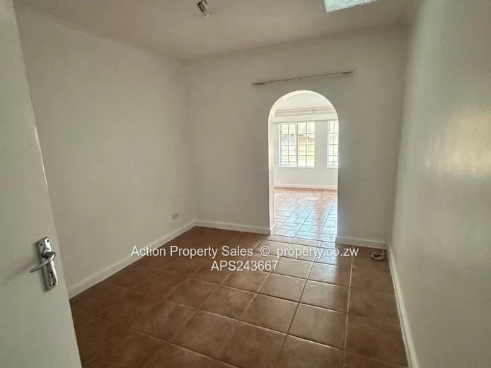 Garden Flat In Avondale 1st May $1300 Inc Levy 