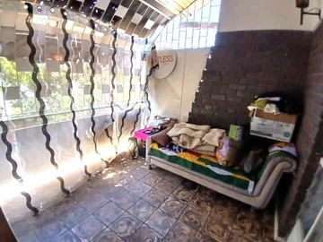 3 Bedroom Flat & Apartment