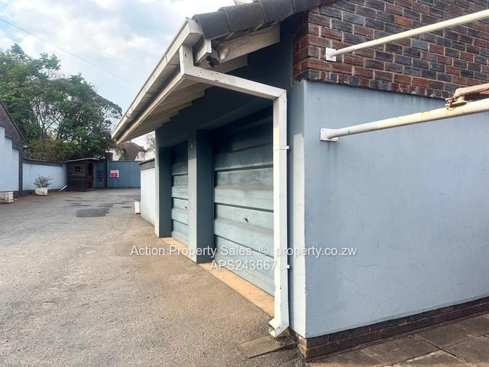 Garden Flat In Avondale 1st May $1300 Inc Levy 