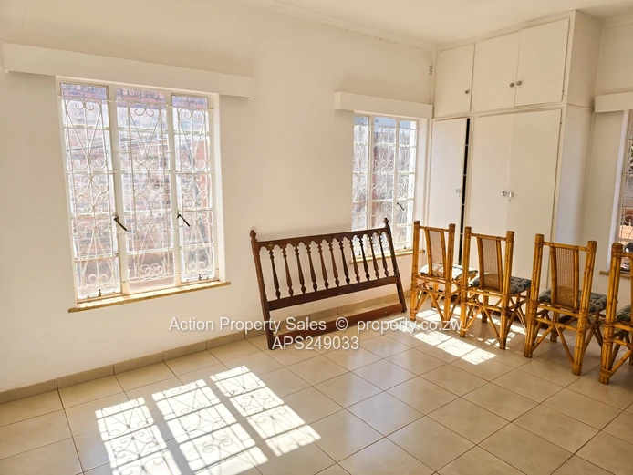 7 Bedroom House To Rent - 1st July $3,000 
