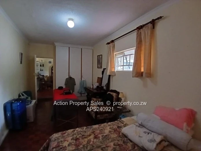 Fully Furnished 3 Bed Dandaro Unit! 