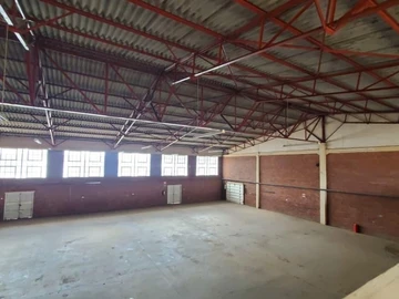 Warehouse & Factory