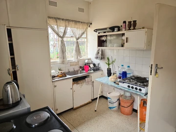 3 Bedroom Garden Flat