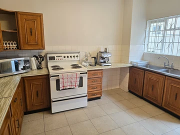 3 Bedroom Garden Flat