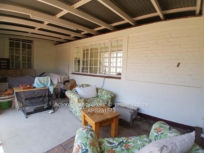 Neat 3 Bed Family Cluster Unit! 