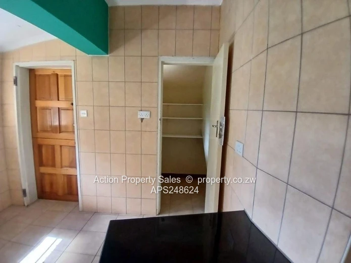 Neat Office Space To Let In Avondale! 
