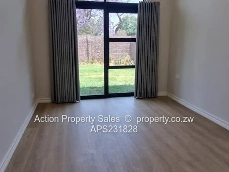 Beautiful Townhouse To Rent In Newlands!