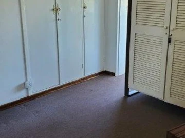 2 Bedroom Flat & Apartment