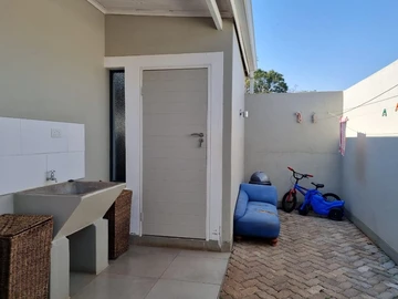 3 Bedroom Townhouse Complex