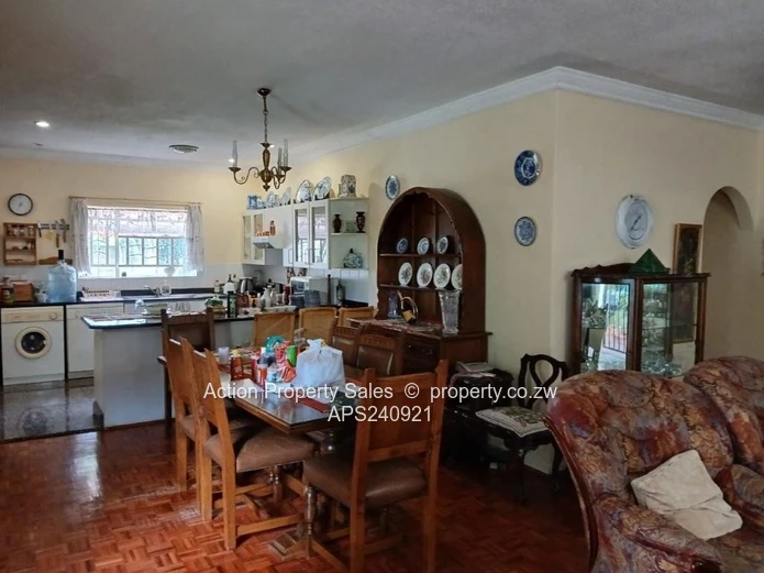 Fully Furnished 3 Bed Dandaro Unit! 