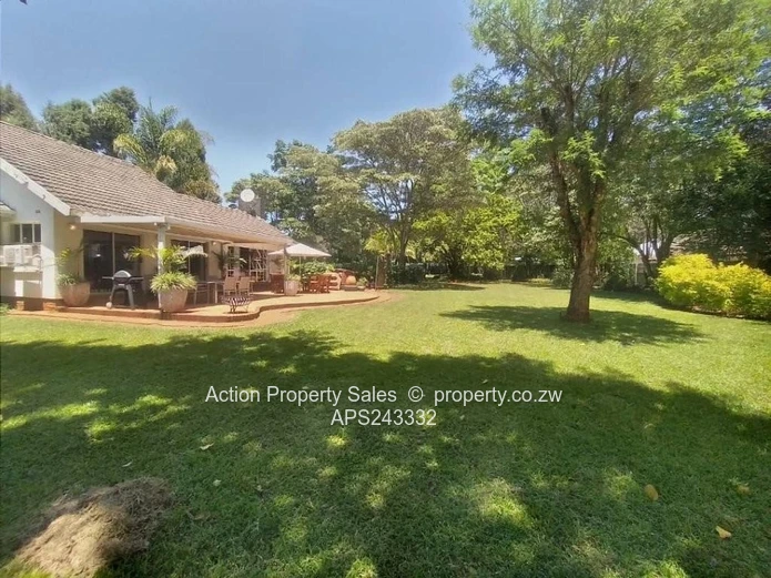 Beautiful Family Home For Sale In Borrowdale! 