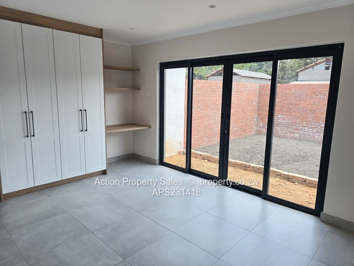 Luxurious Townhouse For Sale In Newlands - Transfer Fees & Stamp Duty Included! 