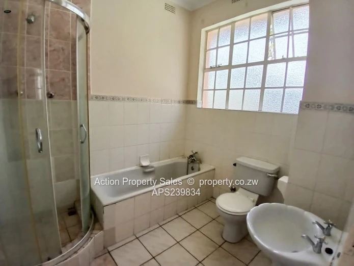 Magnificent Family Home For Sale on Folyjon Crescent! 