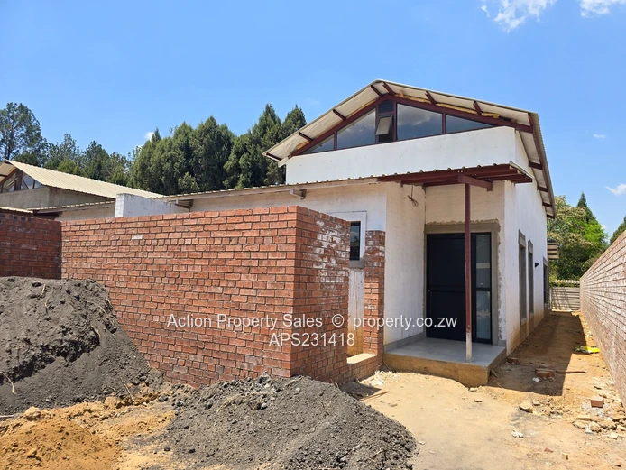 Luxurious Townhouse For Sale In Newlands - Transfer Fees & Stamp Duty Included! 