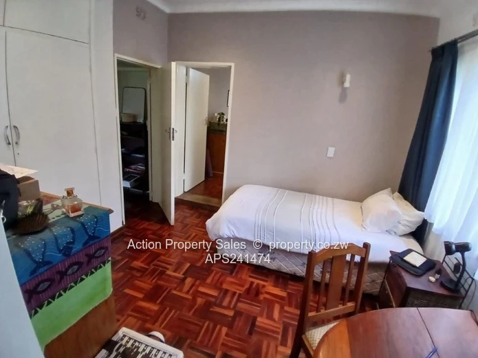 Fully Furnished One Bed Cottage! 