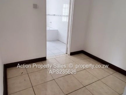 Townhouse To Rent In Borrowdale