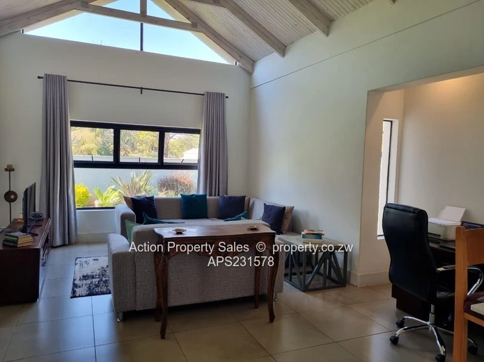 Townhouse to rent in Greendale 1st February - $1600 plus $100 Levy