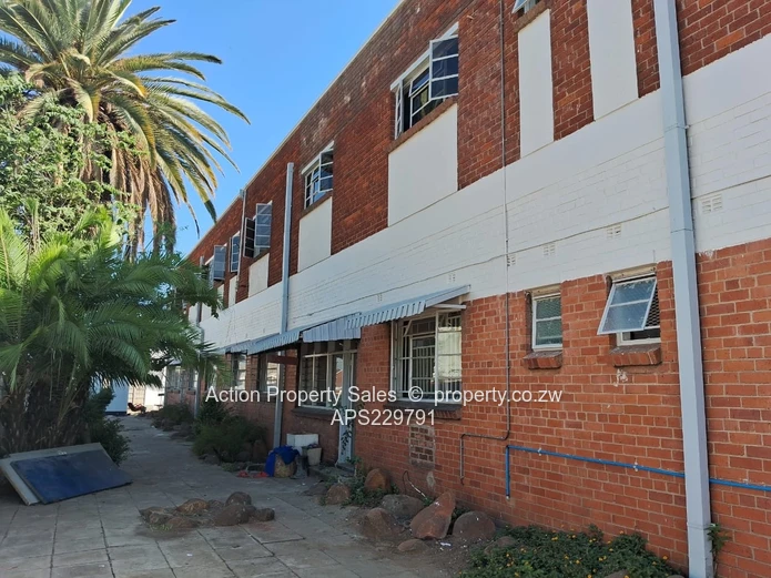 Warehousing and Offices to Rent in Graniteside. Available 1st December $8200 plus VAT and Rates 