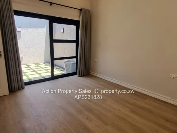 Beautiful Townhouse To Rent In Newlands!