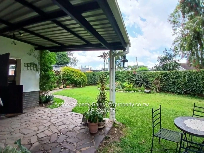 Fully Furnished One Bed Cottage! 