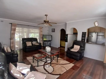 Neat And Compact One Bed Fully Furnished! 