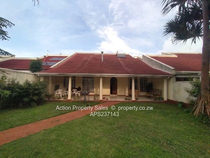 Neat Family Townhouse! 