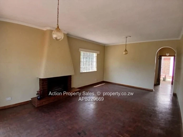 Neat 2 Bed In Avondale West! 