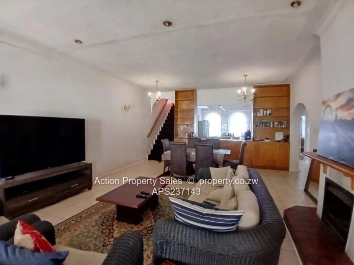 Neat Family Townhouse! 