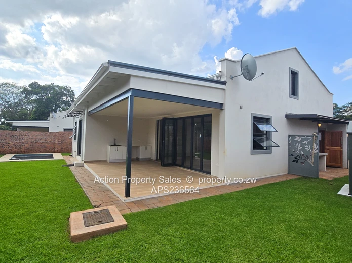 3 Bedroom Townhouse in Highlands - $2,000 plus Levy $300 