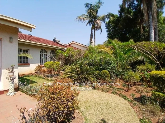 Neat 2 Bed In Avondale West! 