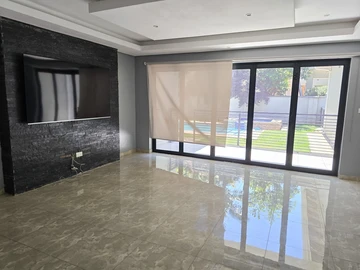 6 Bedroom Townhouse Complex