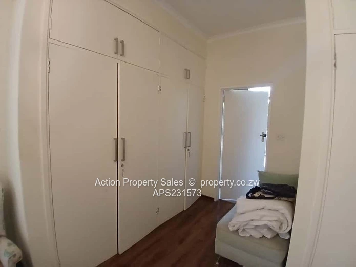 Neat 3 Bed Family Cluster Unit! 